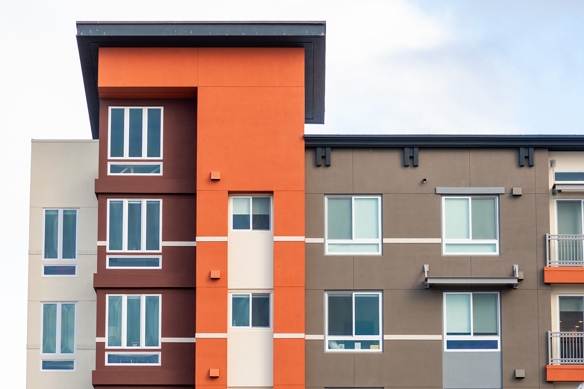 How Technology Is Improving the Efficiency of the Multifamily Housing Businesses