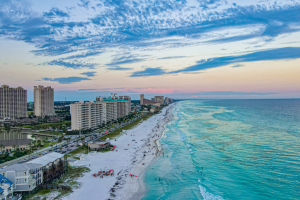 Vacation Rentals on the Emerald Coast Our Work with Benchmark Property Management (featured image)