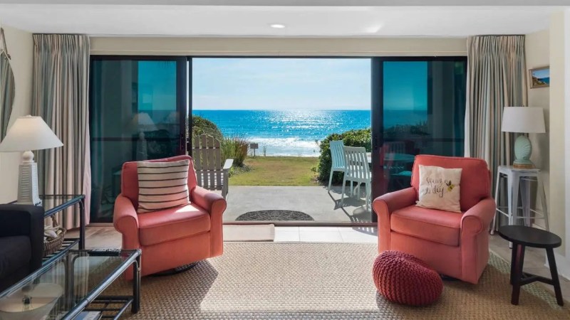 Interior-with-view